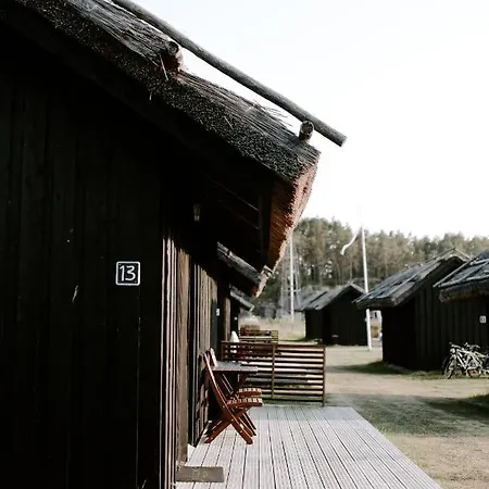Peterzens Boathouse *