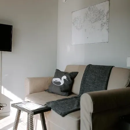 Peterzens Boathouse * Laupunen