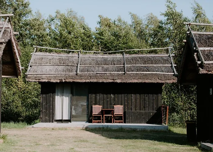 Peterzens Boathouse * Laupunen