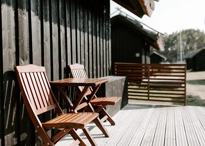 彼得泽思船屋 * Laupunen