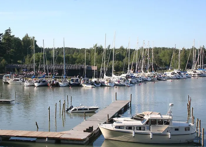 度假居 彼得泽思船屋 *